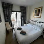 3 Bed Beachfront Penthouse 854 With Great Views Lägenhet Manilva