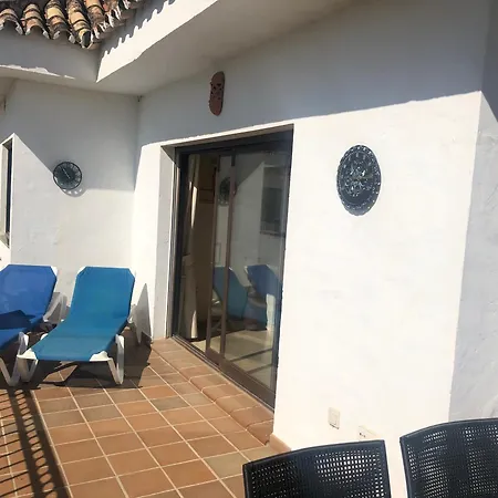 3 Bed Beachfront Penthouse 854 With Great Views Lägenhet