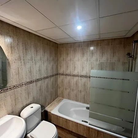 3 Bed Beachfront Penthouse With Great Views