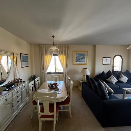3 Bed Beachfront Penthouse With Great Views * Manilva